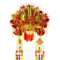 The Bodhisattva temple hat Guanyin the crested crown the Fengguan Taishan Grandmothers hat the hood and the Guanyin cap gold.