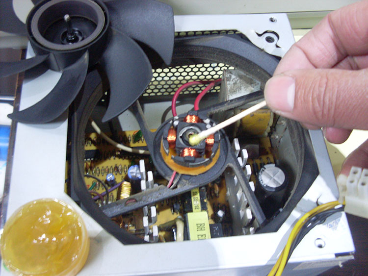 非常有效：说明如何润滑计算机CPU风扇[解决方法]