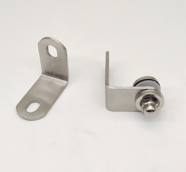 304实心不锈钢扶手立柱配件楼梯护栏玻璃夹连接固定配件爪件耳片