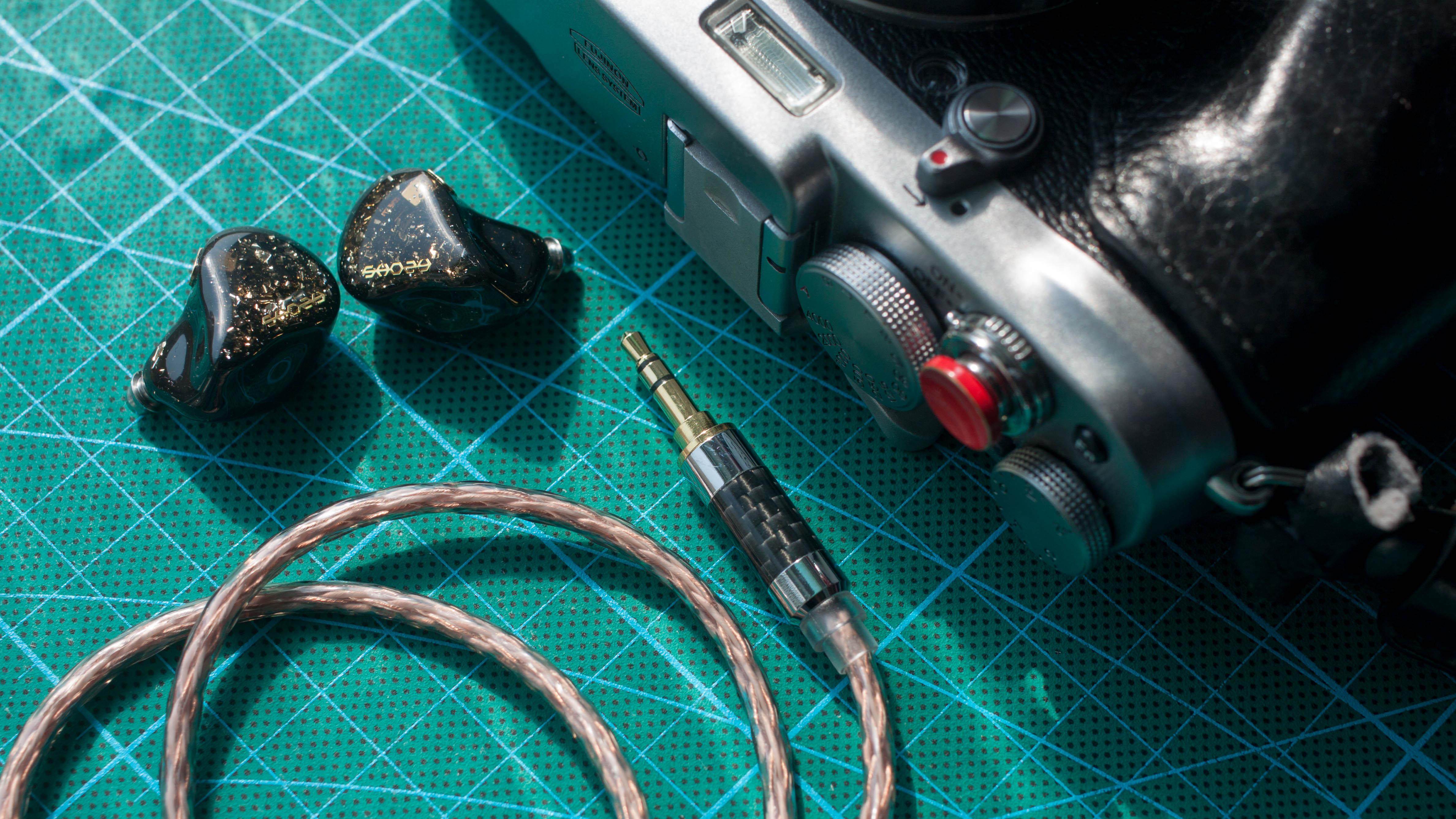 高性价比五单元动铁 森韵乌金耳机开箱