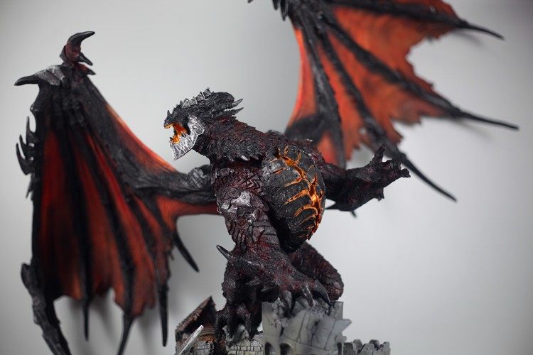 魔兽世界wow死亡之翼deathwing耐萨里奥彩色仿铜雕像摆件手办