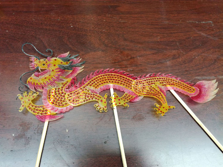 皮影戏表演道具动物(龙)可活动 带操作杆 戏剧布景 配景