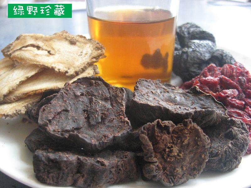 黑发乌发何首乌养发泡酒料 野生中药材补肾养血白转黑白变黑包邮