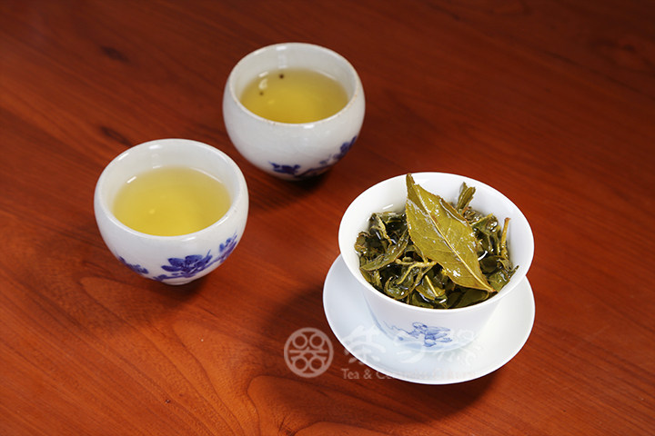 【茶与器】台湾陶艺师陈明谦 青花竹子 四君子 开片 纯手工 特价