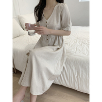  Japanese style light luxury gentle wind white dress 2021 summer new retro first love waist v-neck breasted cotton and linen long skirt