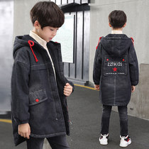 5 boys 8 autumn winter clothes 10 thick denim coat 2021 children tide style windbreaker 12 primary school boy 15 years old