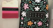 FINCH BERRY WASH YOUR FACE WASH BODY SOAP FINISH SOAP