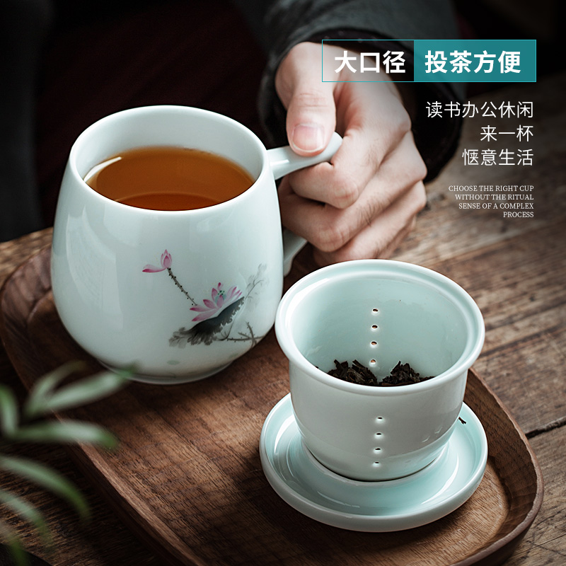 Jingdezhen ceramic filter cups with cover tea cup hand - made office cup tea separation with personal cup