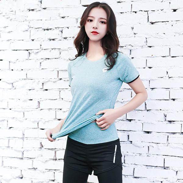 舒适运动装,休闲女生的穿搭追求