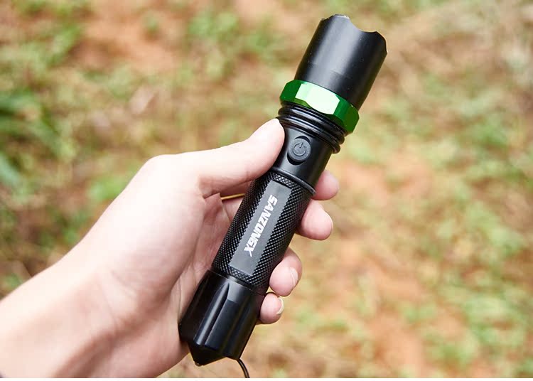  军用手电筒强光特种兵超亮充电打猎美国多功能户外野营变焦迷你