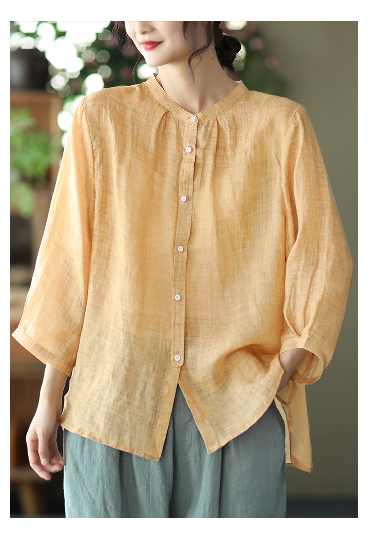 00欧丽姿实拍服饰欧丽姿实拍服饰服装款式细节:纽扣衣长:常规款袖长