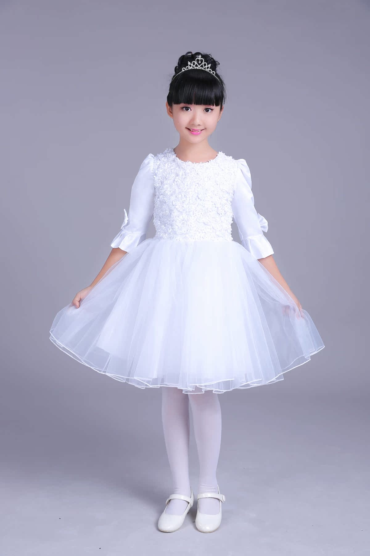 六一儿童表演服女童公主裙蓬蓬裙小学生舞蹈服舞台演出服白色纱裙