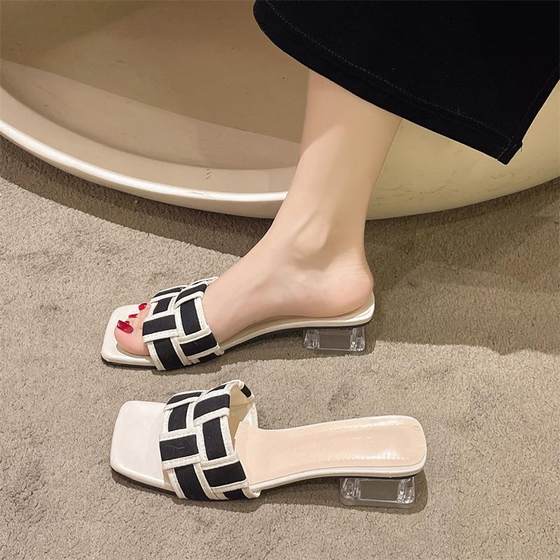 여름에 여성을위한 프랑스 이브닝 스타일 컬러 블로킹 반 슬리퍼 여름에 여성을위한 프랑스 이브닝 스타일 컬러 블로킹 반 슬리퍼