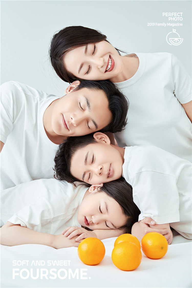 摄影亲子装网红款 全家福一家5口 拍摄服装道具 拍照头纱白色t恤