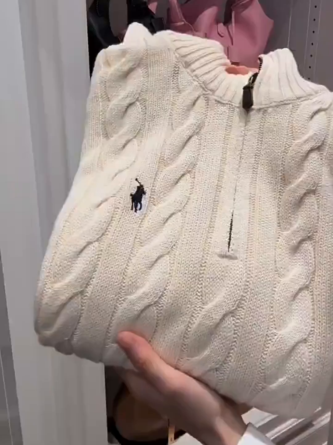 秋冬穿搭小心机。拉夫劳伦针织衫这个样穿才高级✨