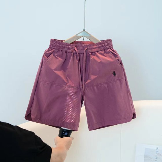 2025 summer new style punched quick-drying sports shorts men's European products men's casual five-point pants loose beach pants
2025 summer new style punched quick-drying sports shorts men's European products men's casual five-point pants loose beach pants