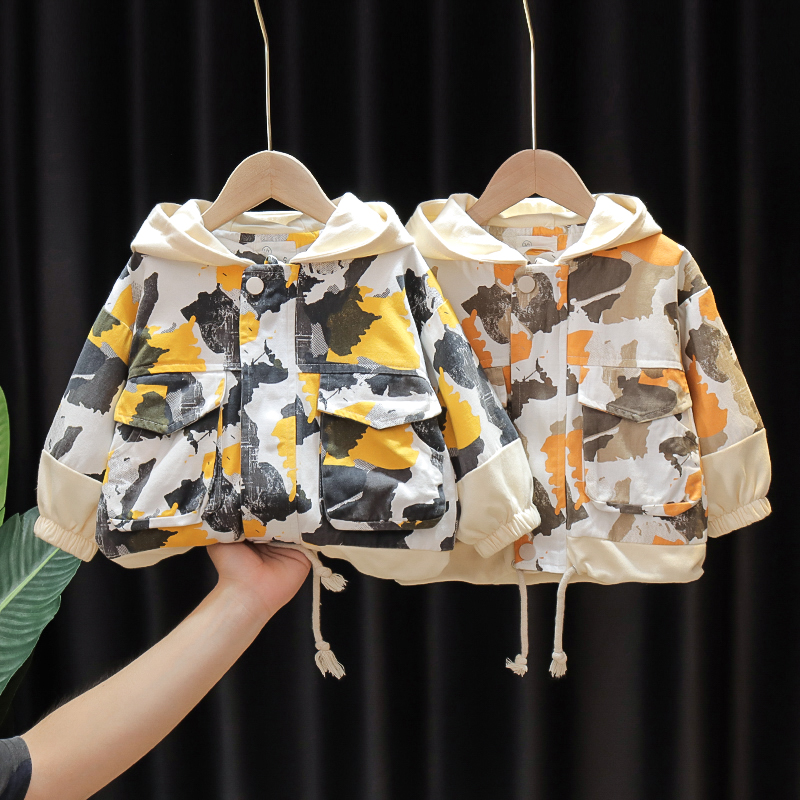 Childrens clothing boy autumn coat Baby spring and autumn new camouflage jacket 1 child 2 infants 3 years old 4 tops tide