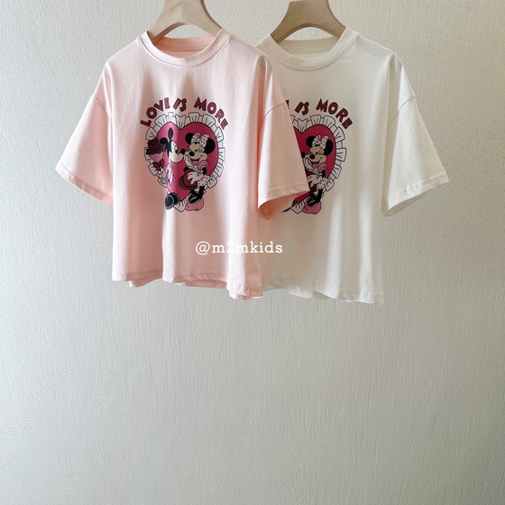 2025 broken-code autumn new pure cotton printed children's top white girl love Minnie short-sleeved T-shirt
2025 broken-code autumn new pure cotton printed children's top white girl love Minnie short-sleeved T-shirt