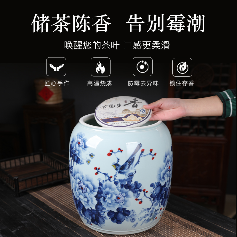 Hand made peony flowers and birds of blue and white porcelain tea pot queen with cover large capacity domestic king bulk storage tank