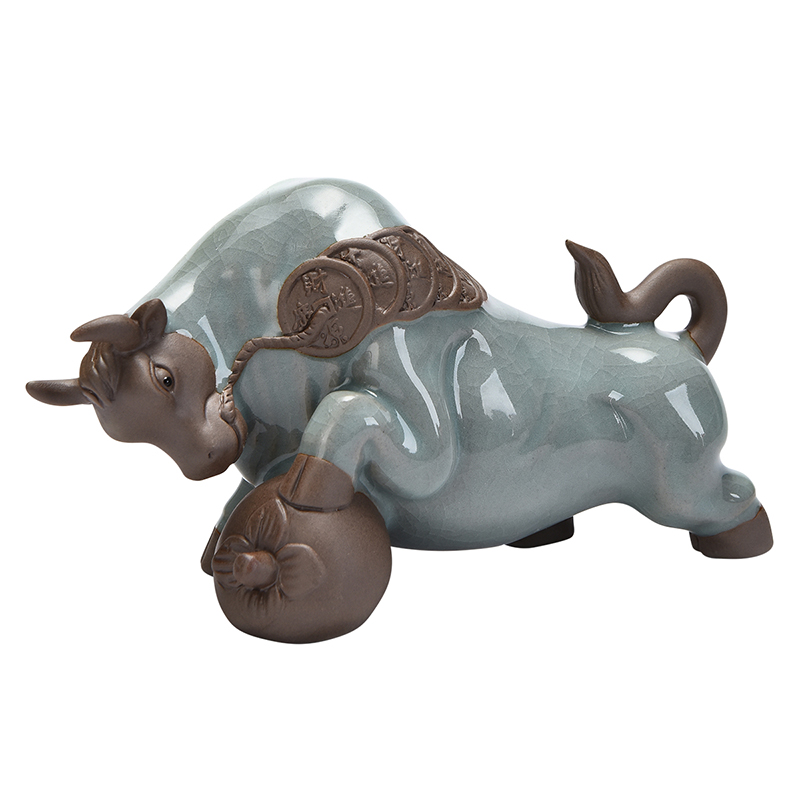 Recreation open piece of cow elder brother up with tea pet furnishing articles ceramic household adornment of Chinese zodiac cattle tea tea to play