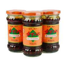 Guizhou specialty country girl spicy chicken oil pepper 242g chili sauce under the meal oil spicy Pat 4 bottles