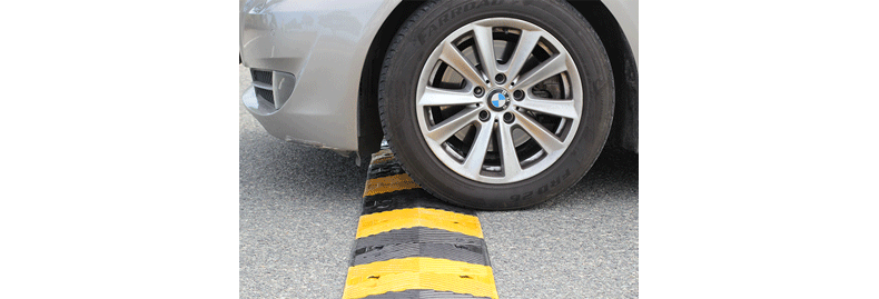 减速带橡胶限速缓冲汽车公路道路家用门口马路加厚铸钢铸铁减速板