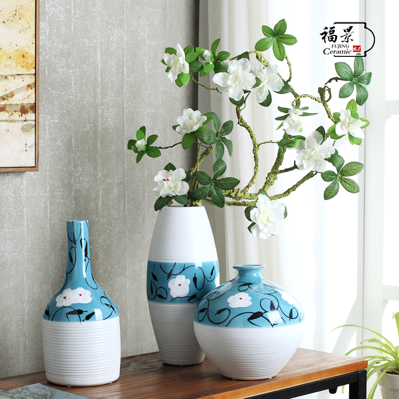 Ceramic vase three - piece furnishing articles I and contracted sitting room TV cabinet table home decoration decoration is a wedding gift