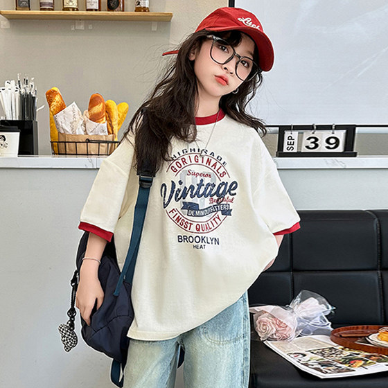 Korean trendy girls short-sleeved T-shirt children's summer thin half-sleeved top 2025 new mid-large children casual summer suit T-shirt
Korean trendy girls short-sleeved T-shirt children's summer thin half-sleeved top 2025 new mid-large children casual summer suit T-shirt
