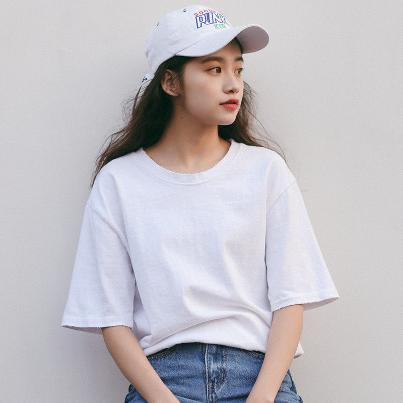 模特2021夏装新款磨破基础款t恤,女装t恤,兔子先森