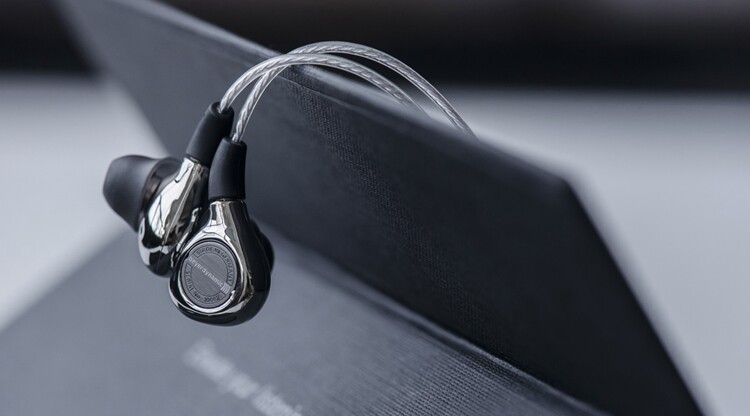 beyerdynamic拜雅榭兰图xelento有线入耳式耳机轻便hifi原装包邮