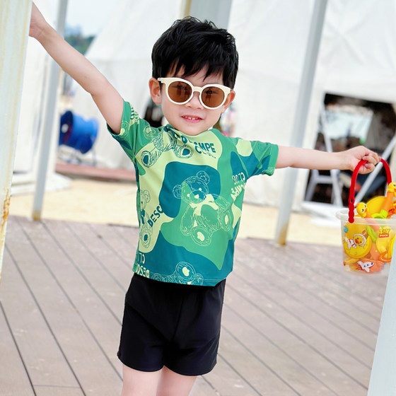 Swiming clothes boys A category A quick -drying small and medium boys, swimsuit sunscreen swimming equipment children's swimsuit boys split
Swiming clothes boys A category A quick -drying small and medium boys, swimsuit sunscreen swimming equipment children's swimsuit boys split
