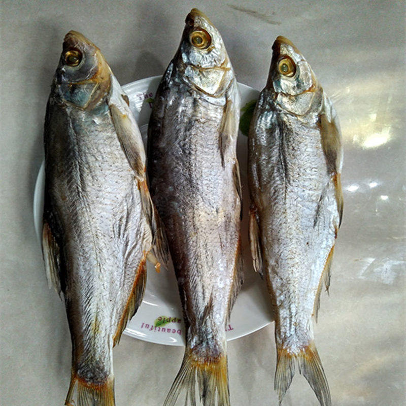 翘嘴鱼腊鱼 青鱼干河鱼淡水鱼干大条刁嘴鱼 腌鱼咸鱼干500克 包邮