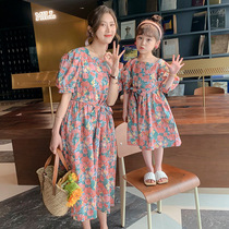 parent-child clothing mother and daughter clothing 2021 thin foreign air dress different parent-child clothing cotton short sleeve mother and daughter dress