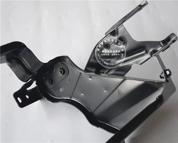 奔驰c级 w204 c180 c200 c260 c280 c300 大灯固定框架 大灯支架