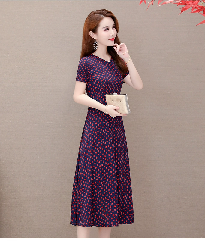 Mùa hè 2021 phong cách mới của phụ nữ Hàn Quốc váy mẹ ngắn tay in chữ V mảnh mai lớn váy dài qua đầu gối - váy đầm