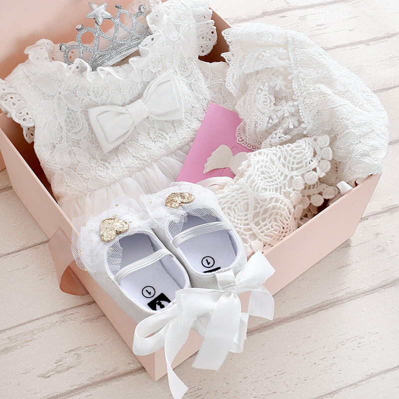 Full moon baby clothePrincess newborn gift box kitsred girlbaby dress summer year of year old gift