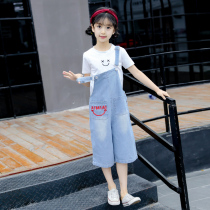 Girls denim bib suit summer 2021 new Western style childrens medium and large wide-leg three-point shorts black and red