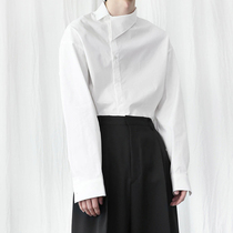 Side face look at the world high-class white shirt mens Korean version loose trend handsome casual long-sleeved design shirt