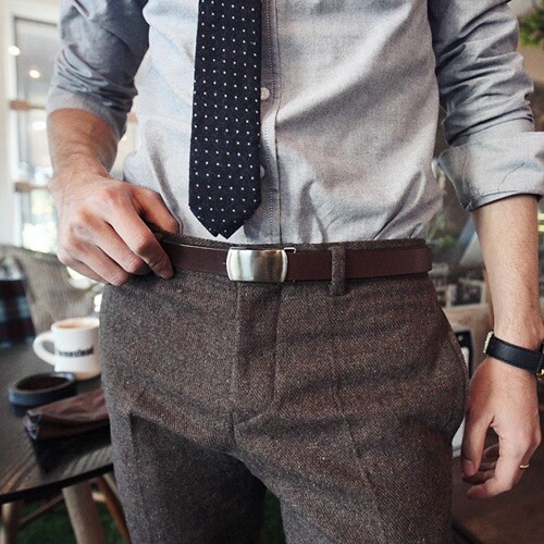 韩版精致窄款棕色腰带帅哥型男时尚百搭腰带男士休闲皮带细皮带男