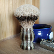 Dishi Ah Sha new silver tip special road badger hair shaving brush large size imitation horn non-slip spiral handle brush