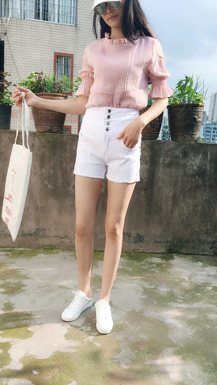 2019夏季新款白色高腰牛仔短裤女夏 显瘦a字大码排扣chic热裤女士