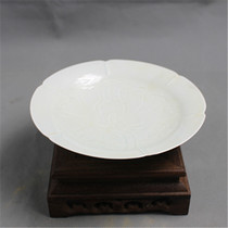 Song Hutian kiln carved lace plate to do old antique porcelain retro decoration Old goods Old goods collection antiques