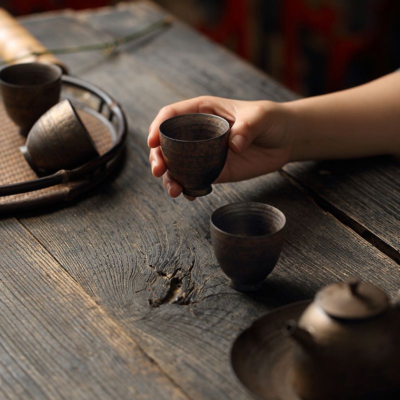 Manual fine gold coarse pottery ceramic cups single CPU antique Chinese pottery clay small kung fu tea set rust glaze masters cup