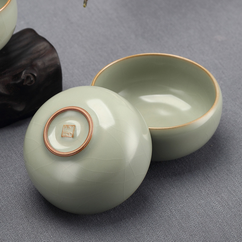 Jingdezhen your up on discretion creative noggin kung fu tea set sample tea cup household personal master cup by hand