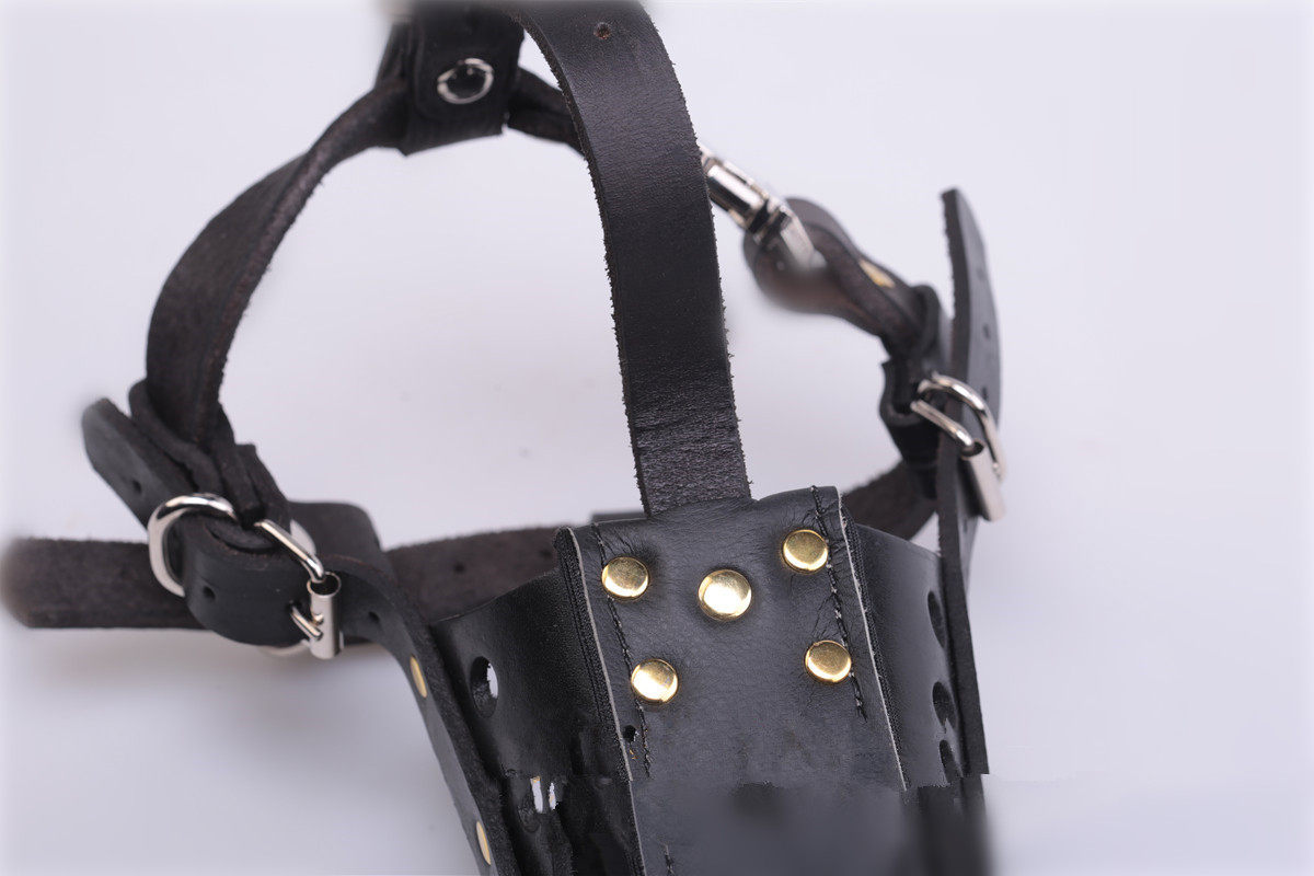 进口牛皮撞击口笼工作犬口笼马犬德牧真皮嘴套实战扑咬训练装备