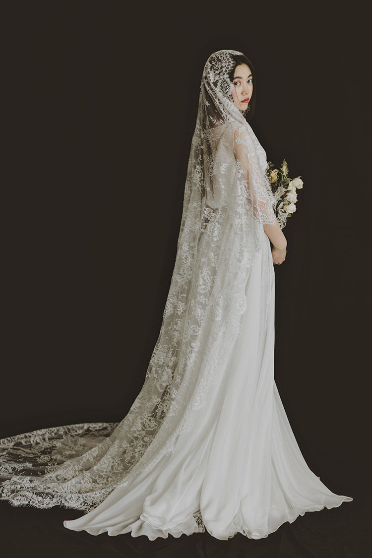 ui亲爱的白原创《云海》复古新款结婚礼婚纱韩式蕾丝长新娘头纱