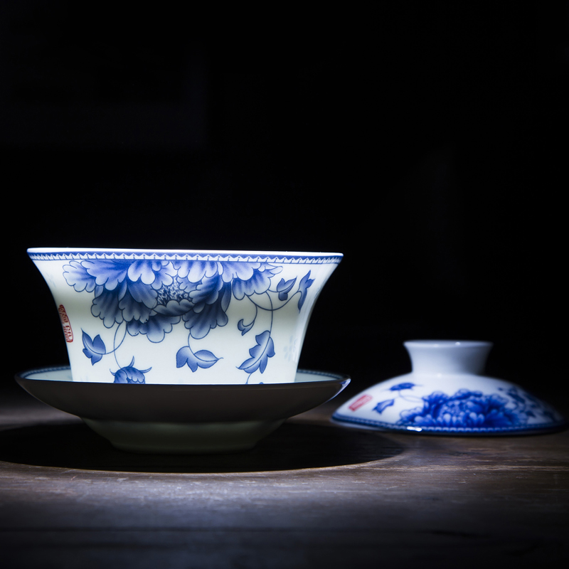 Jingdezhen blue and white tureen large tureen worship only three bowl cups tea cup flower bowl cup 300 ml