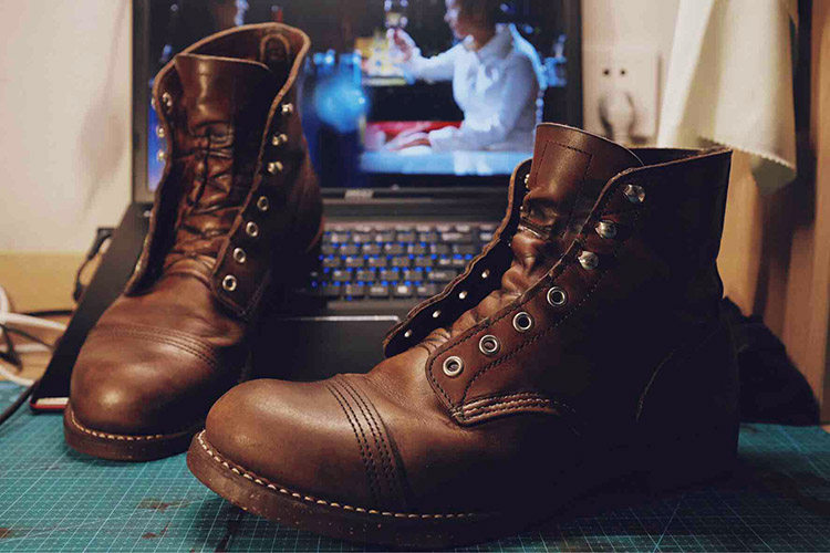 英伦风复古大圆头哈雷皮靴8111做旧机车伞兵马丁短靴潮男女工装鞋