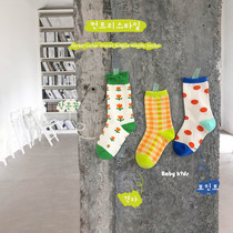 Korean childrens 2020 Autumn and Winter new childrens girls socks baby wave small flower check pattern socks combination Wild