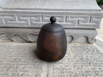 Jianshui purple pottery waking tea pot retro sealed hand-carved black moisture-proof Puer tea black tea Chinese tea jar
